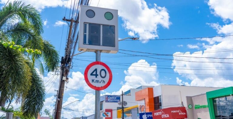 Publicado decreto que suspende fiscalização de todos os radares e revoga autuações na capital